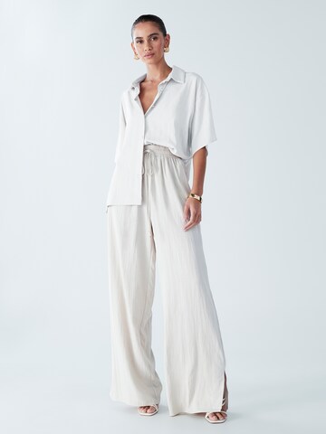 Wide leg Pantaloni 'Josefina' di BWLDR in beige