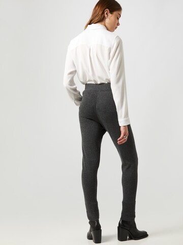 Effilé Pantalon 'Lou' LeGer by Lena Gercke en gris