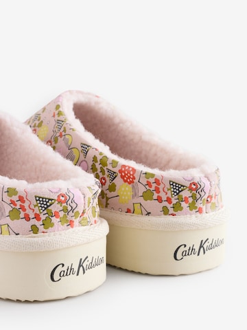 Papuci de casă de la Cath Kidston pe roz