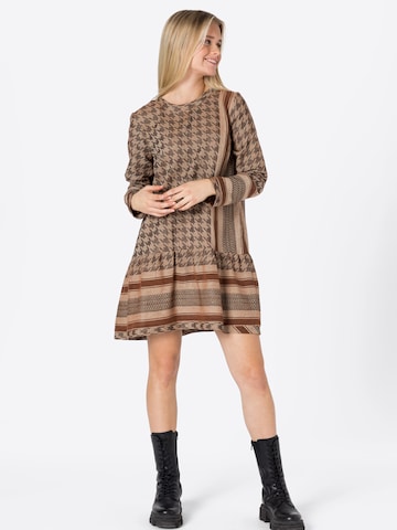 Robe Summery Copenhagen en marron : devant