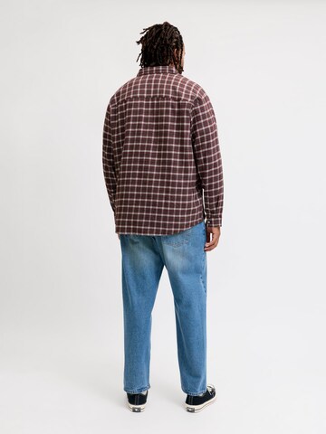 Coupe regular Chemise Jack & Jones Plus en rouge