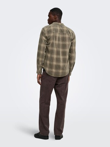 Coupe regular Chemise Only & Sons en marron
