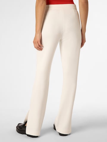 Marie Lund Flared Pants in Beige