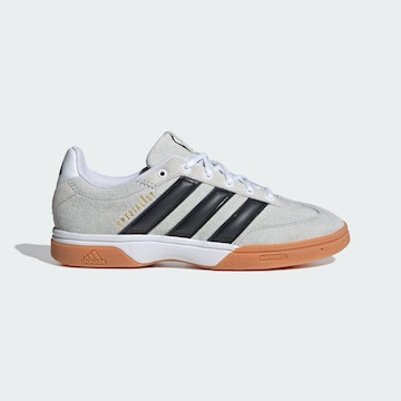 ADIDAS PERFORMANCE - Sapatilha de desporto 'Spezialist' em branco