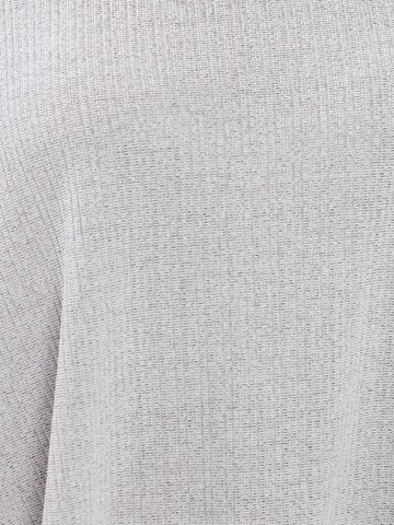 Shape Of You T-Shirt in Grau