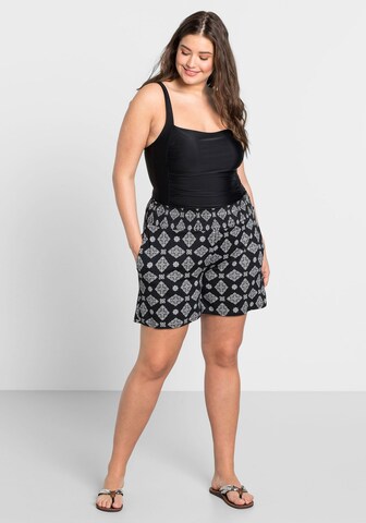 SHEEGO Regular Shorts in Schwarz