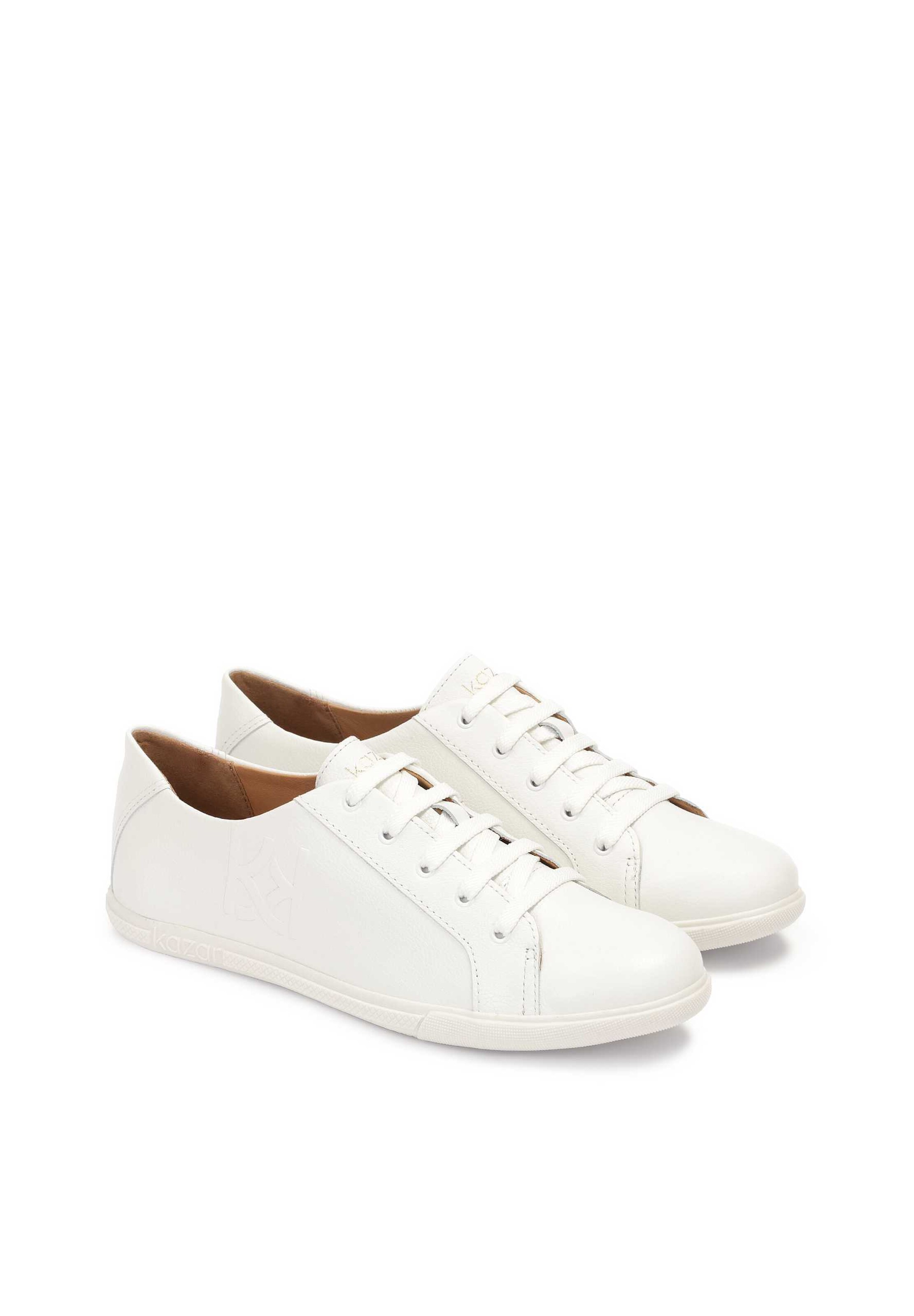 Sneaker bassa di Kazar in bianco