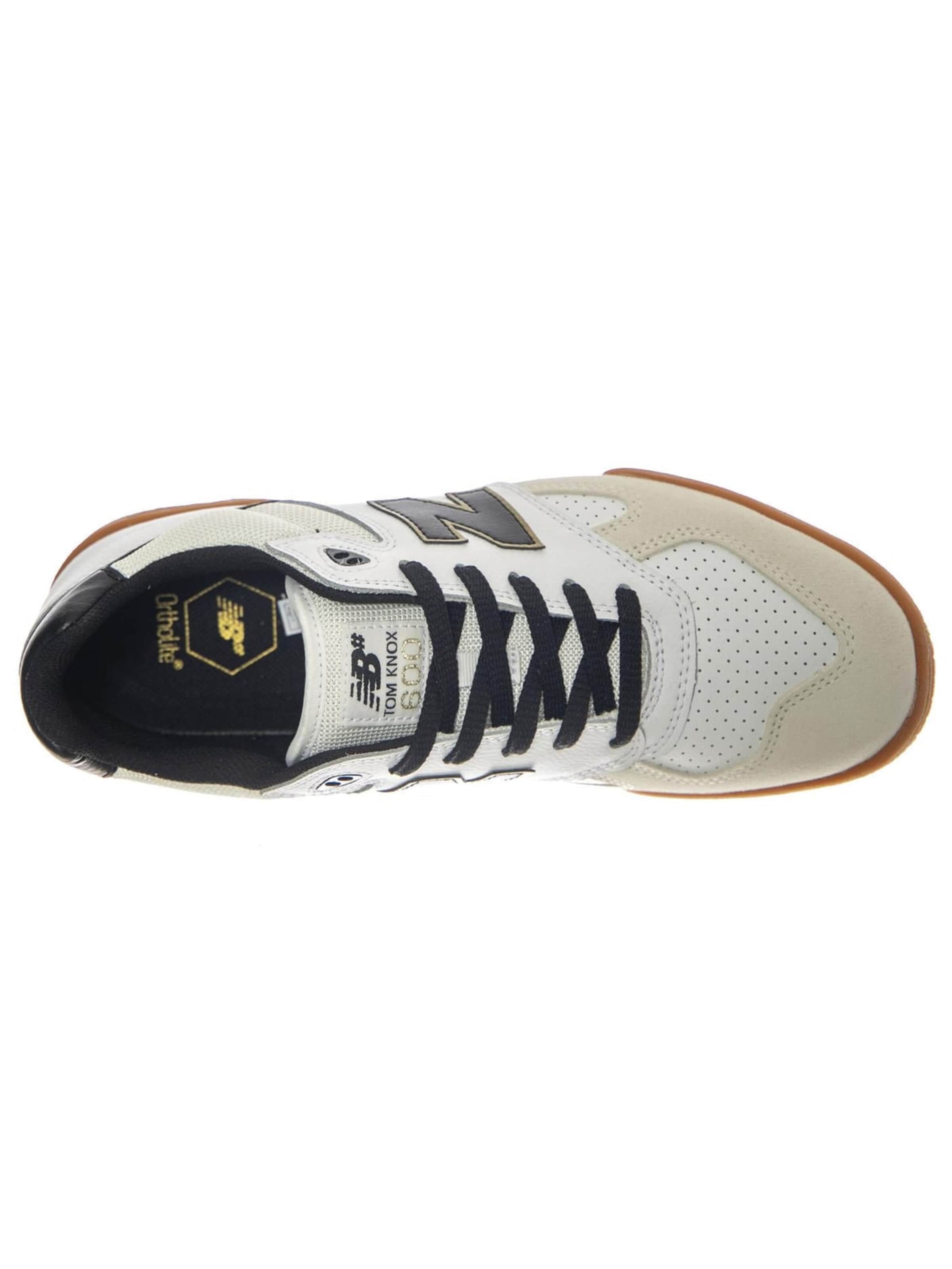 Baskets basses new balance en blanc