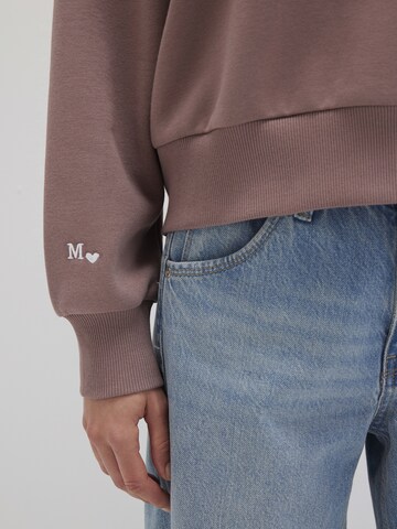 Mavi Sweater in Purple