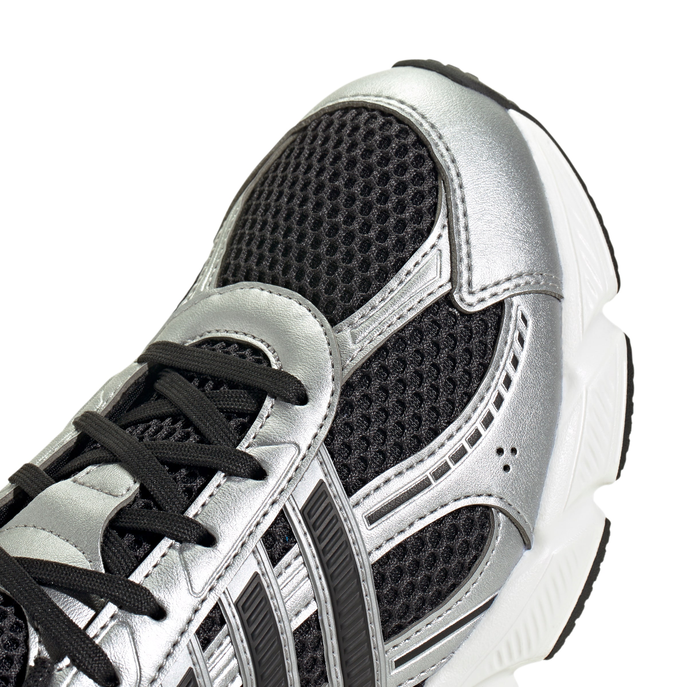 ADIDAS SPORTSWEAR Низкие кроссовки 'Technochaos 2000' в Черный