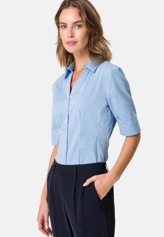 zero Blouse in Blauw: voorkant