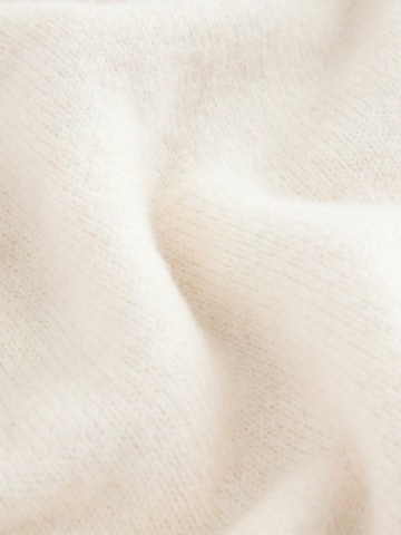 Next Sweater in Beige