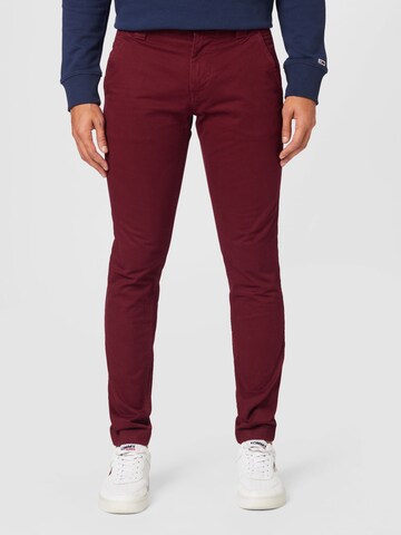 Coupe slim Pantalon chino 'Scanton' Tommy Jeans en rouge : devant