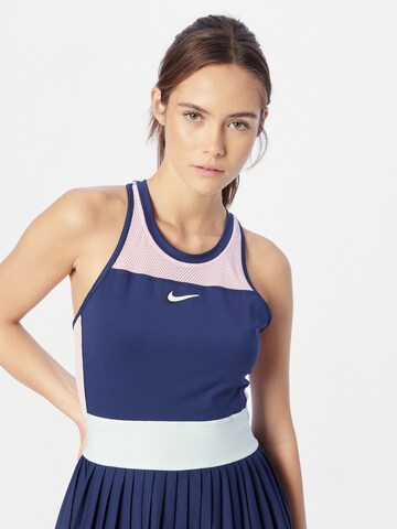 NIKE Sportkleid in Blau