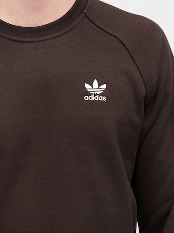 ADIDAS ORIGINALS Sweatshirt 'Trefoil Essentials' in Brown
