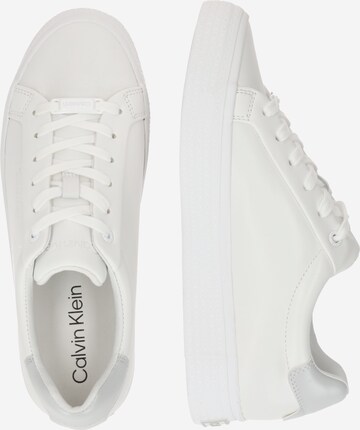 Calvin Klein - Zapatillas deportivas bajas en blanco