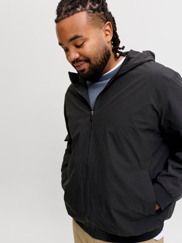Veste mi-saison 'JJECharge' Jack & Jones Plus en noir