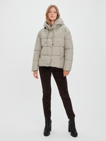 VERO MODA Winter Jacket 'Gemma Holly' in Beige