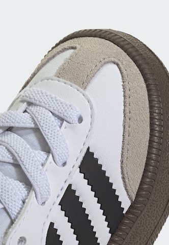 ADIDAS ORIGINALS - Zapatillas deportivas 'Samba' en blanco