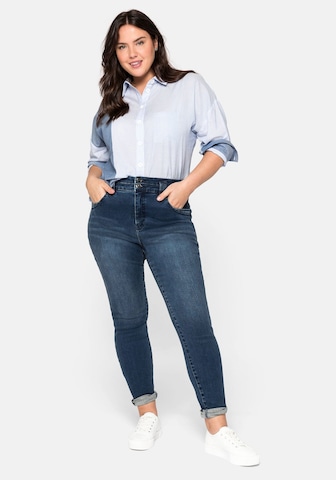 SHEEGO Skinny Jeans in Blau