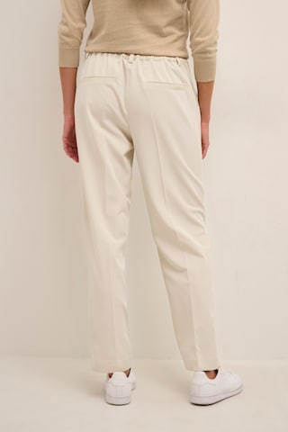 Regular Pantalon à plis 'Sakura' Kaffe en beige