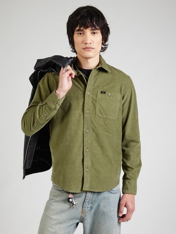 Lee Средняя посадка Рубашка в Зеленый: спереди