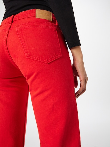 WEEKDAY Regular Jeans 'Arrow' in Rot