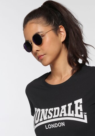 LONSDALE Koszulka 'Cartmel' w kolorze czarny