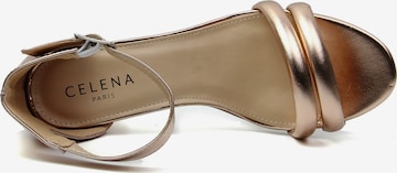 Celena Sandalen met riem 'Chelsie' in Goud