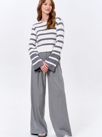 Blue Shadow Pullover‌‌‌‌‌ in Grau