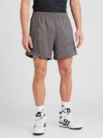 ADIDAS ORIGINALS Regular Broek 'FASH SPRIN' in Grijs: voorkant