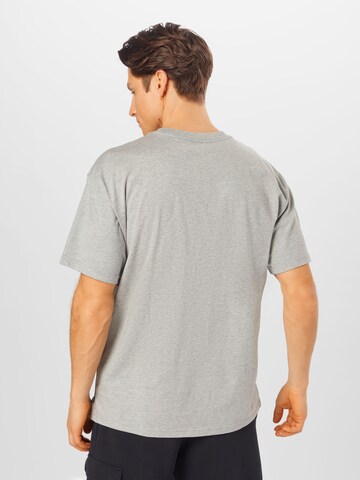 Nike SB Shirt in Grau