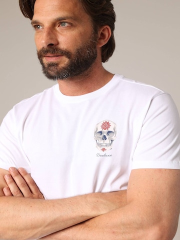 T-Shirt 'Mandou' Deeluxe en blanc