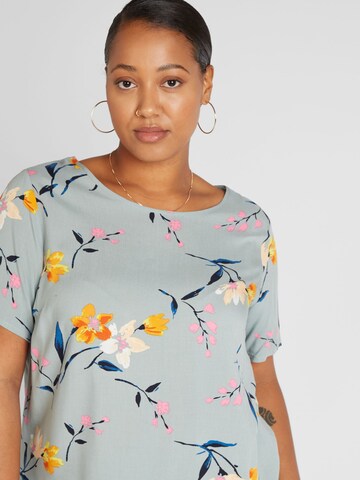 Camicia da donna 'NOVA' di ONLY Carmakoma in verde