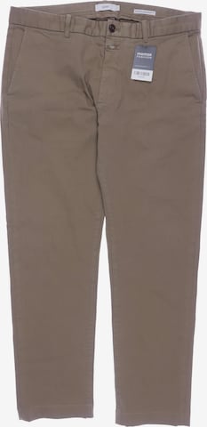 Closed Jeans in 36 in Brown: front