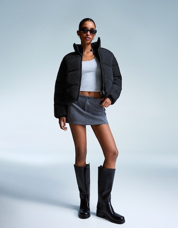 Bershka Winterjas in Zwart