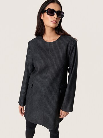 Robe 'SLMalodi' SOAKED IN LUXURY en gris