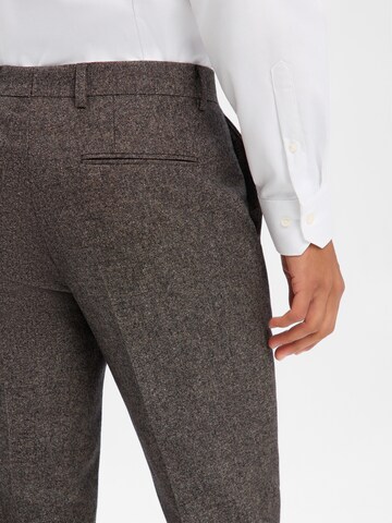 BOSS Regular Pleated Pants ' Leon ' in Brown