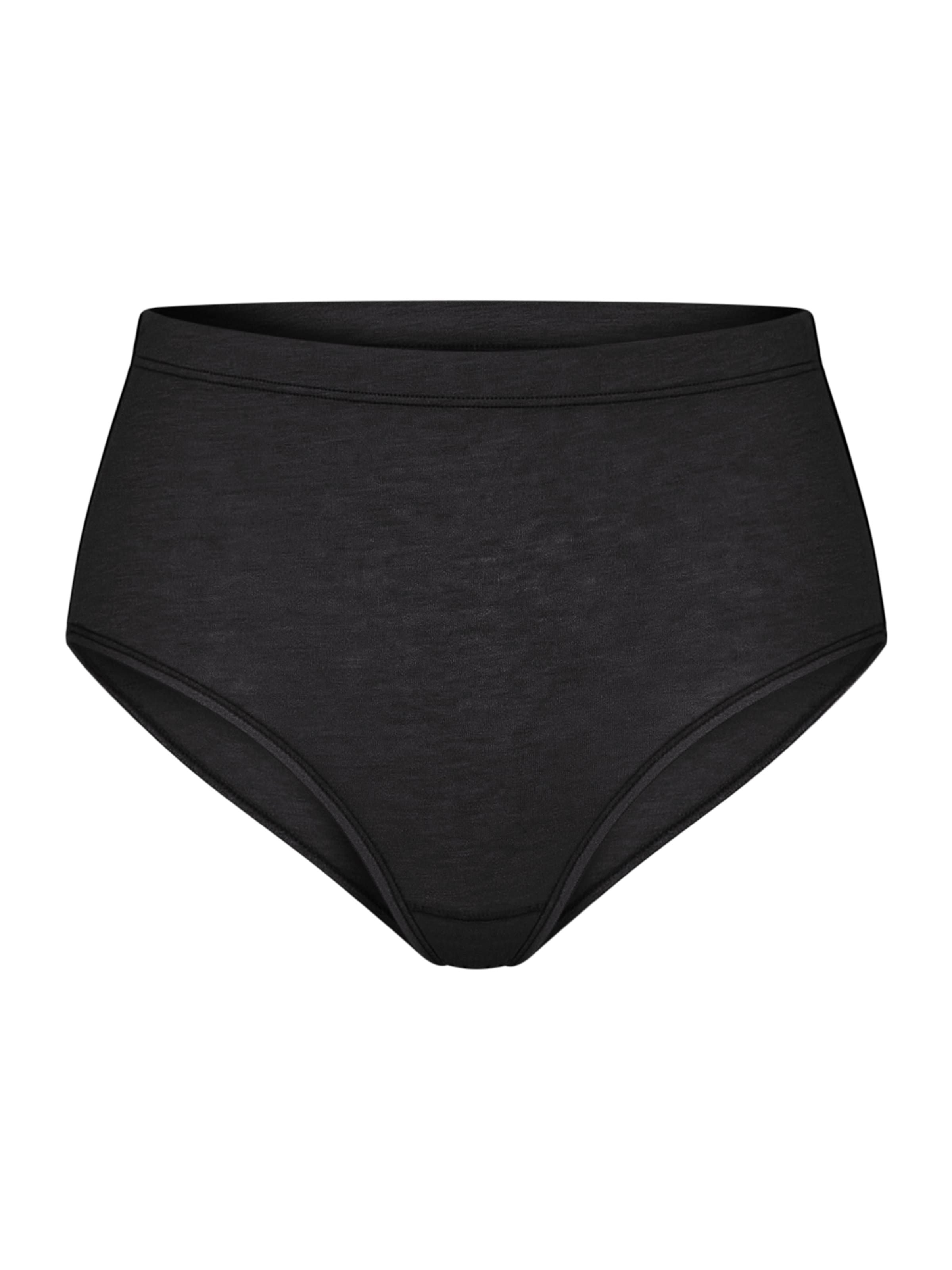 TRIUMPH Slip ' Beauty Layers ' in Black: front