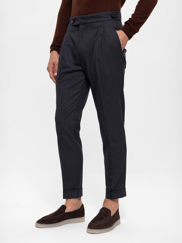 Antioch - Slimfit Calças com vincos em azul
