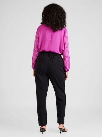 Vero Moda Curve Tapered Broek 'ELORA' in Zwart