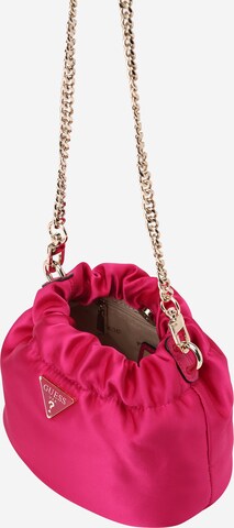 GUESS حقيبة تقليدية 'VELINA' بلون أحمر
