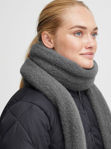 Oxmo Scarf 'VIANNA' in Grey
