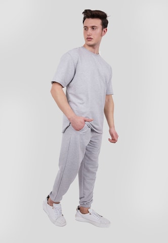 Tom Barron Tracksuit in Grey: front