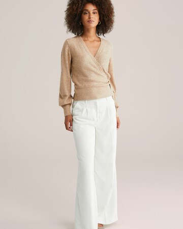 WE Fashion Пуловер в бежово