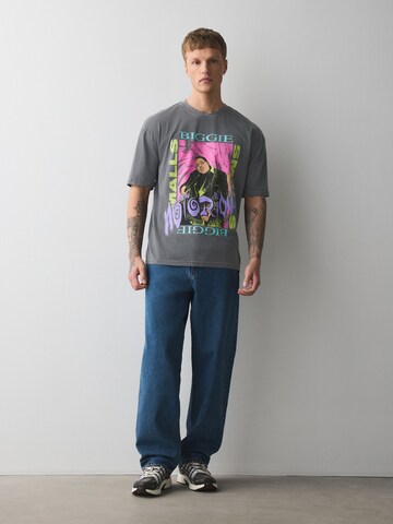 Next T-Shirt in Grau