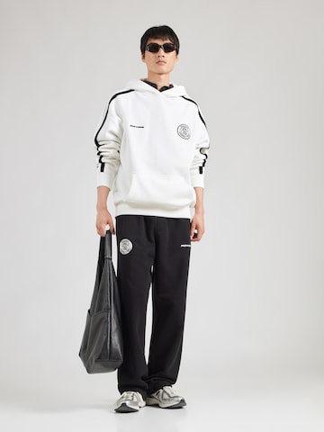 Sweat-shirt 'MÜNCHEN' Pegador en blanc