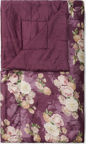 ESSENZA Blankets 'Orianna' in Red: front