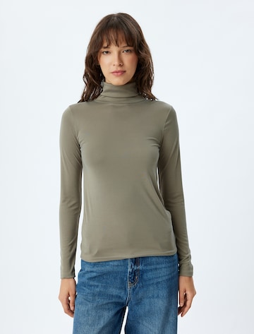 Koton Shirt in Green: front