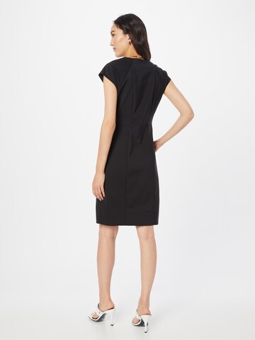 Rochie de la rosemunde pe negru